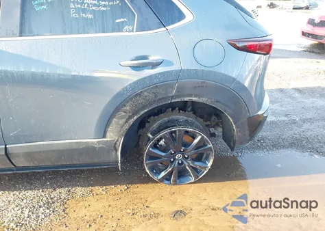 2025 Mazda Cx-30 2.5 S Carbon Edition z USA, uszkodzony, nr VIN 3MVDMBCM9SM798366